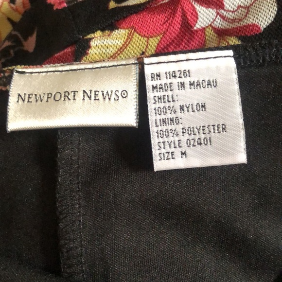 Woman’s Newport News whimsigoth Y2k Spaghetti strap stretchy Floral black dress - Picture 15 of 15